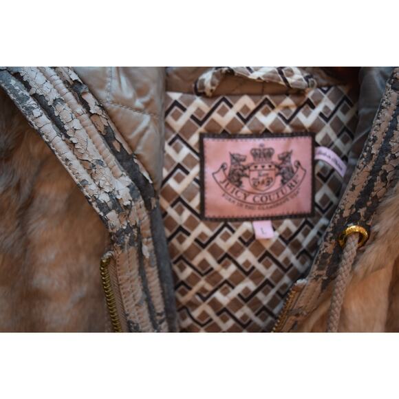 Distressed Juicy Couture Faux Fur Hooded Jacket Beige Brown Size Large - Picture 4 of 7